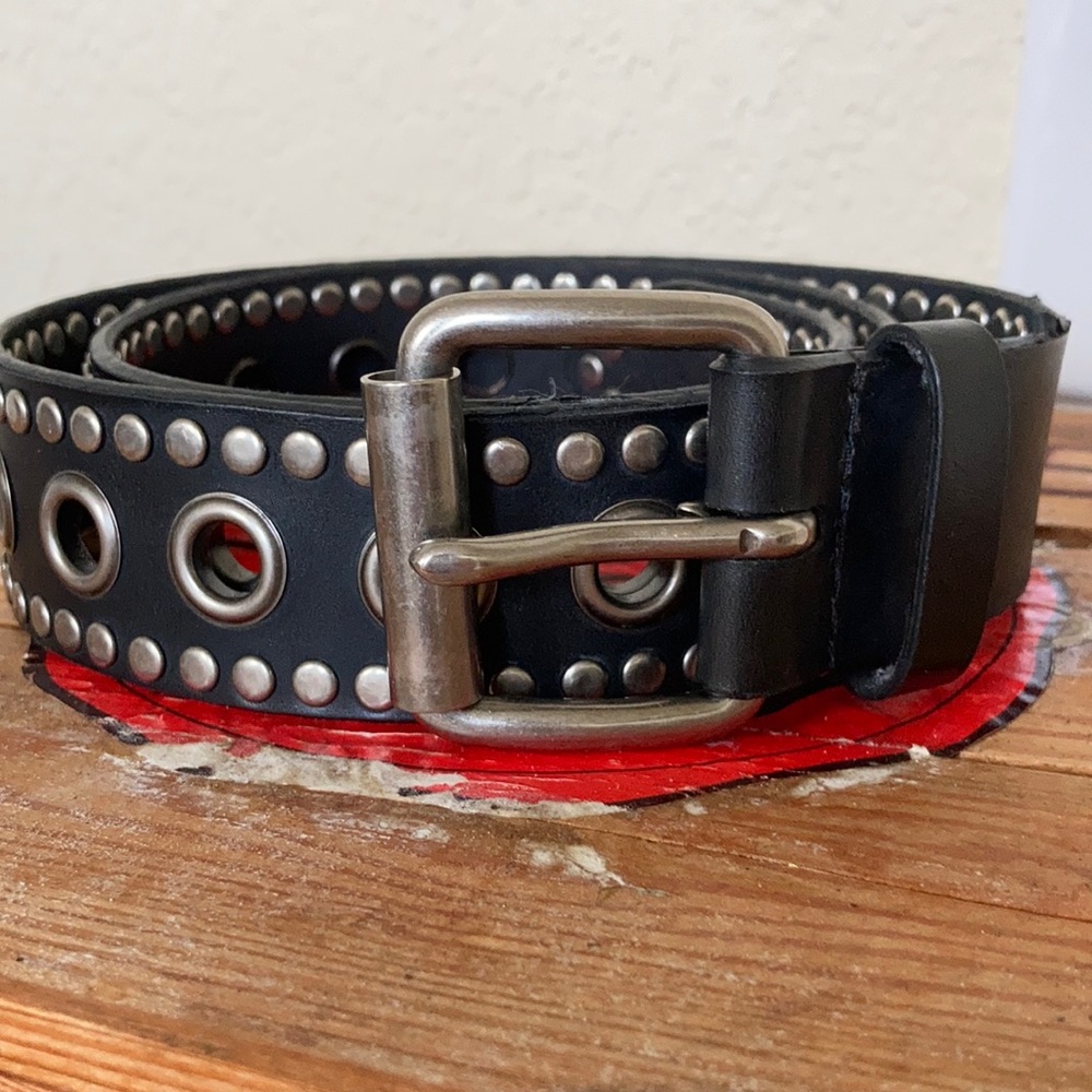 Leather riveted belt